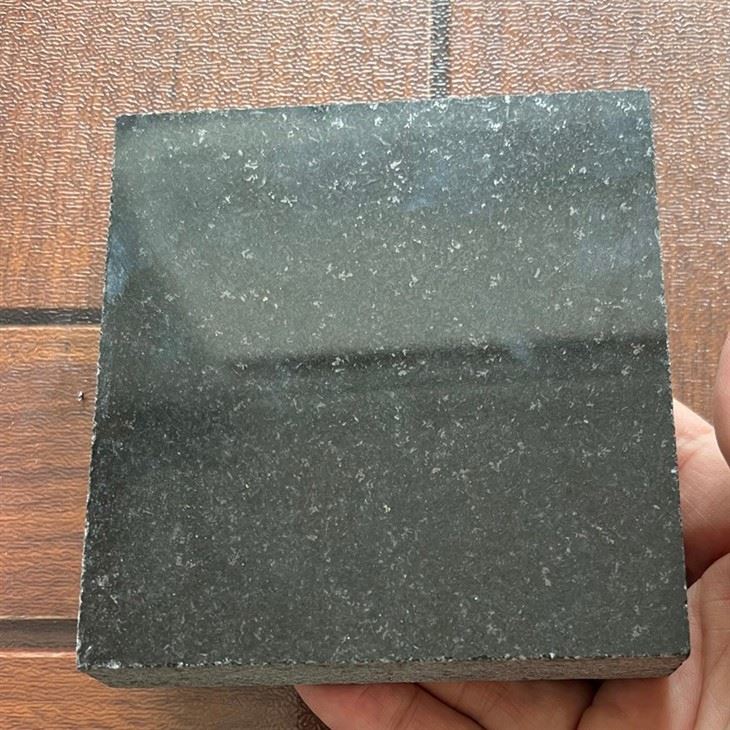 Nero Cristallo Granite Polished